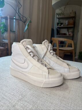 Nike Blazer Mid Victory Platform Hightop Sneakers Cream White 6